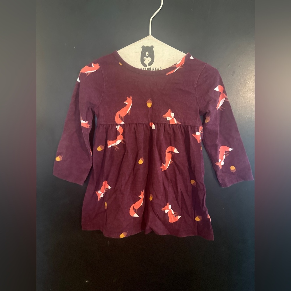 18 month burgundy dress with fox 🦊 and acorn pattern. Great condition.